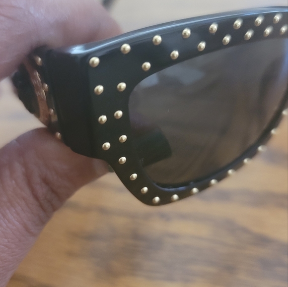 NWT Versace Medusa Black Gold Studded Cat Eye Small Medium Sunglasses - Picture 4 of 14